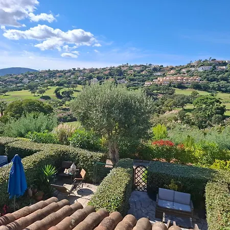 Petit Mas Classé 3 étoiles, Vue Golf Et Proche