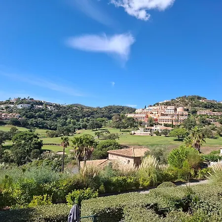 Petit Mas Classé 3 étoiles, Vue Golf Et Proche Casa vacanze Sainte-Maxime