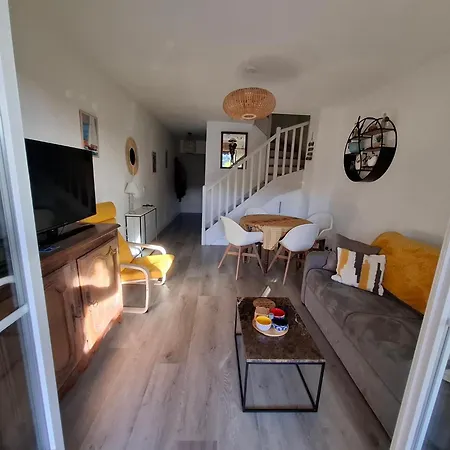 Casa vacanze Petit Mas Classé 3 étoiles, Vue Golf Et Proche Sainte-Maxime