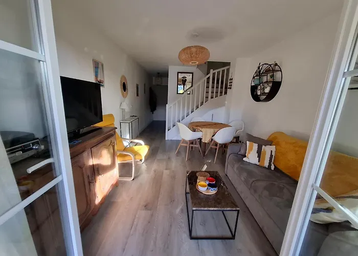 Casa vacanze Petit Mas Classé 3 étoiles, Vue Golf Et Proche Sainte-Maxime